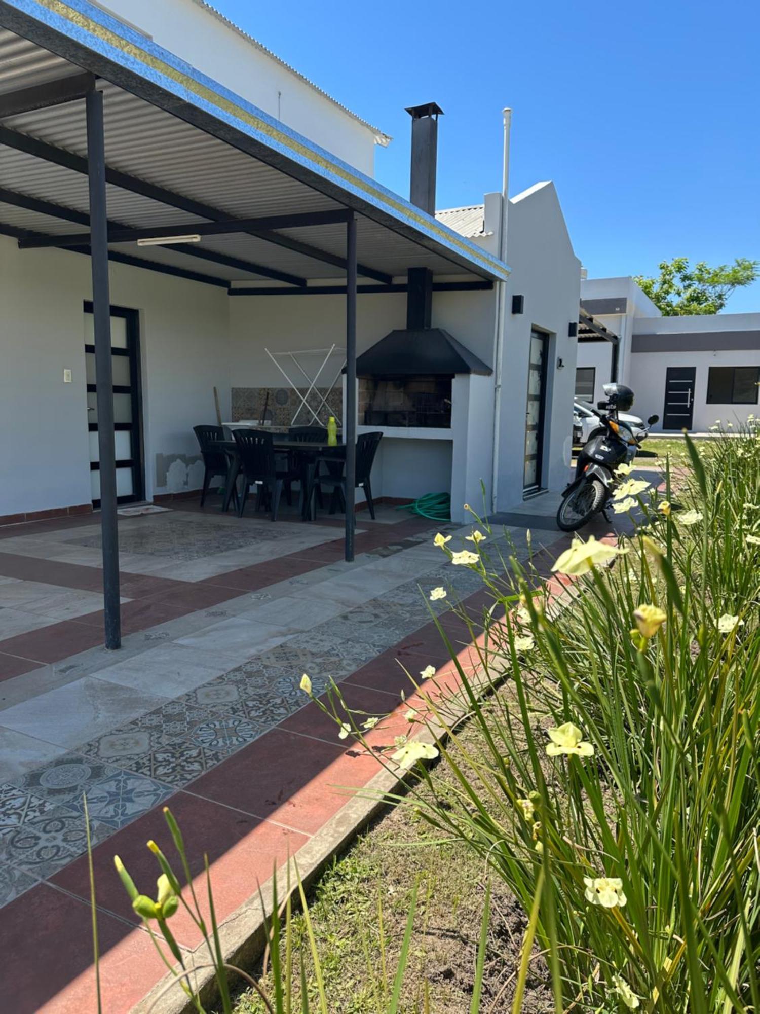 Hanakotoba El Lenguaje De Flores Apartamento Chajarí